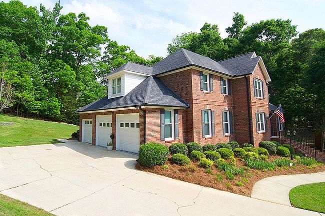 Image of 2816 Briar Cir