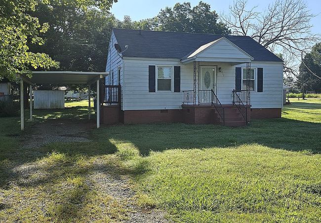 Image of 312 Pickett Cir