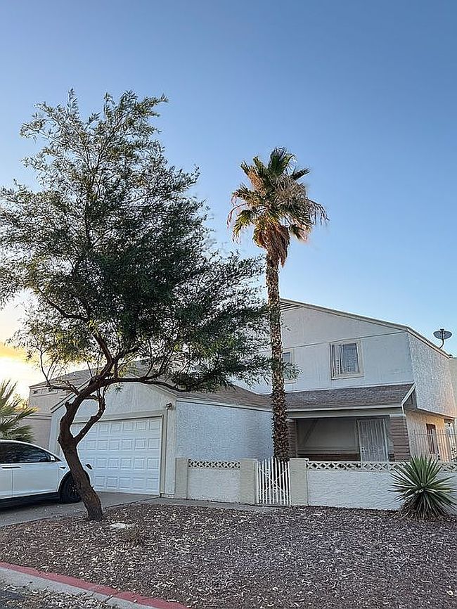 Photo of 6622 W Cinnabar Ave, Glendale, AZ