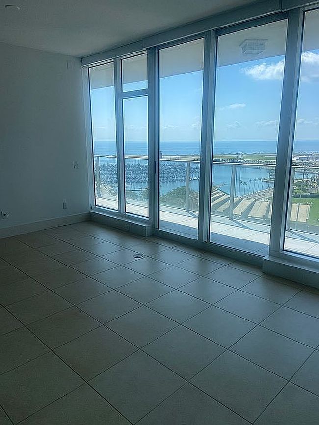 Photo of 175 1st St S Apt 1604
