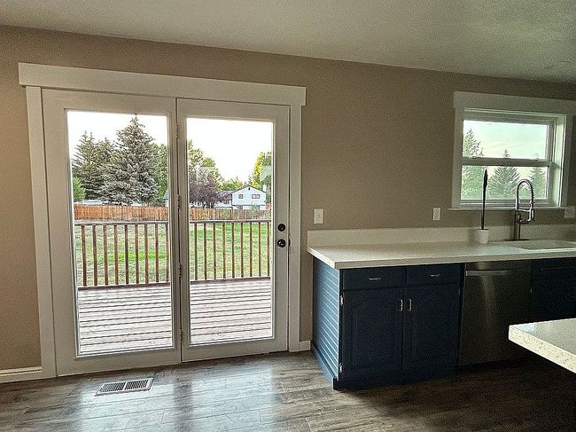 Photo of 227 Toponce Dr, Evanston, WY