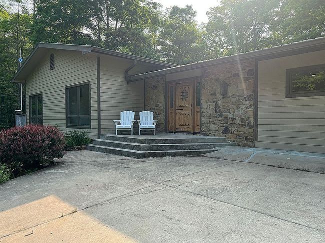 Image of 1556 Jackson Branch Rd