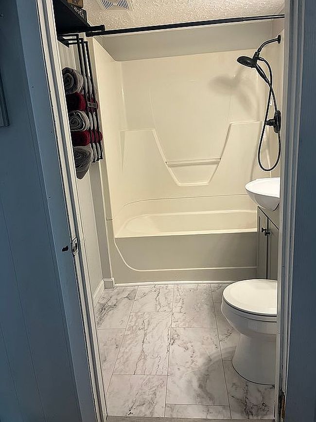 Image of 28 Wardwell St