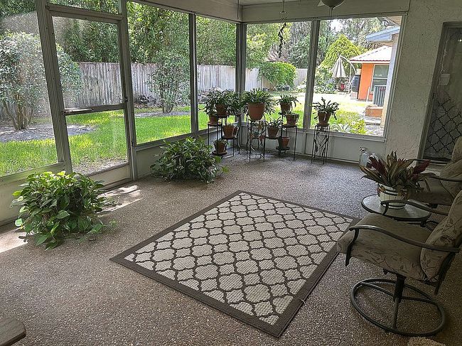 Photo of 16113 Tampa St, Lutz, FL