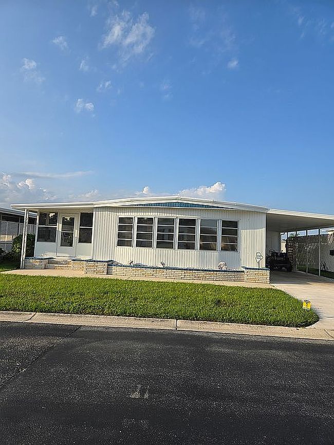 Photo of 3110 Saralake Blvd #3110, Sarasota, FL