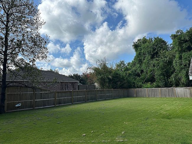 Photo of 1588 Glasgow Ave, Baton Rouge, LA