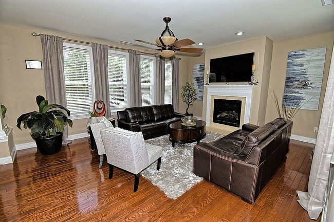 Image of 716 Pierside Dr