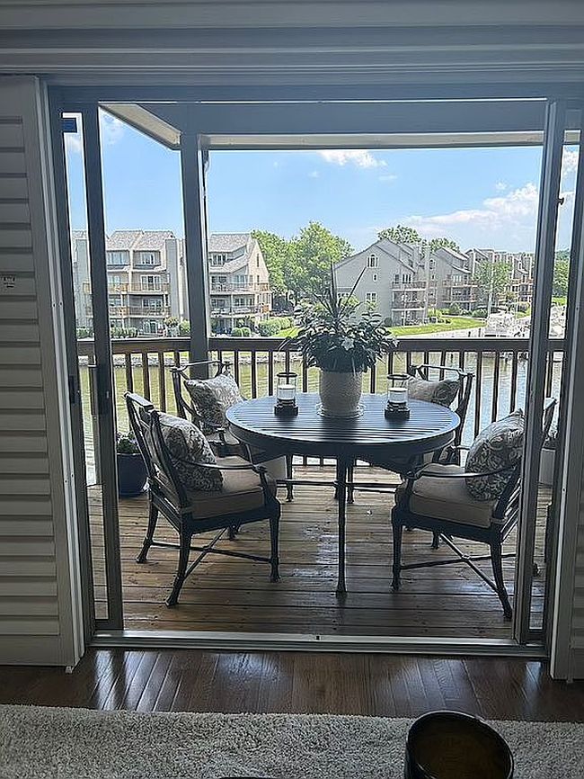 Photo of 2121 Quay Village Ct Apt 201, Annapolis, MD