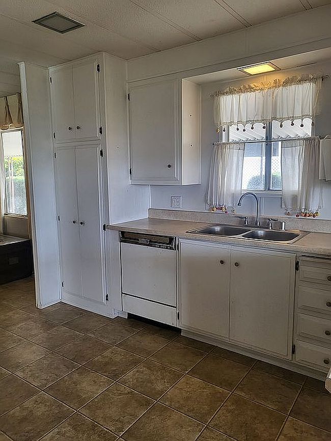 Image of 445 Orange Ave Spc 5