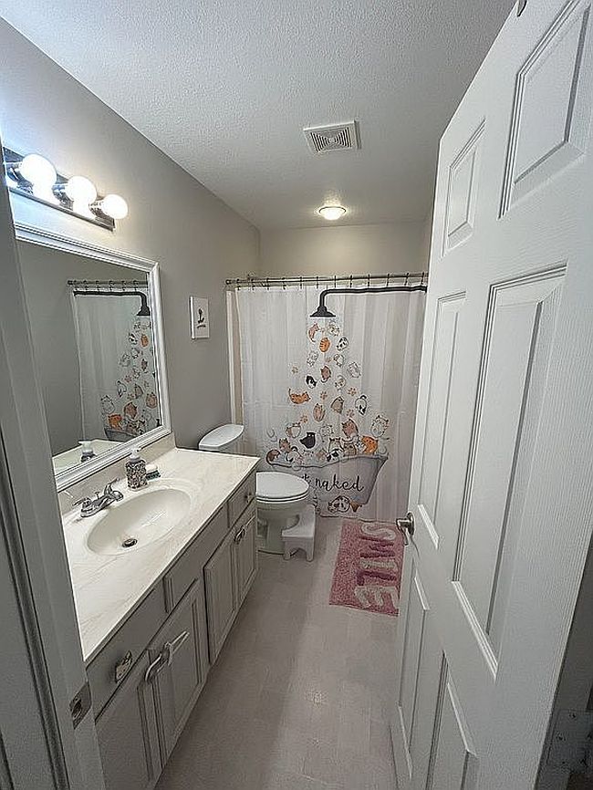 Photo of 7842 Wapiti St, Portage, MI