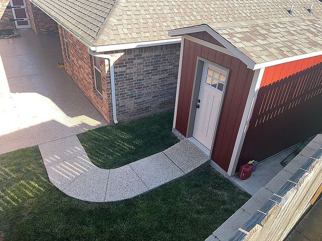 Additional photo 2 of property located at 907 Rosenda Ln