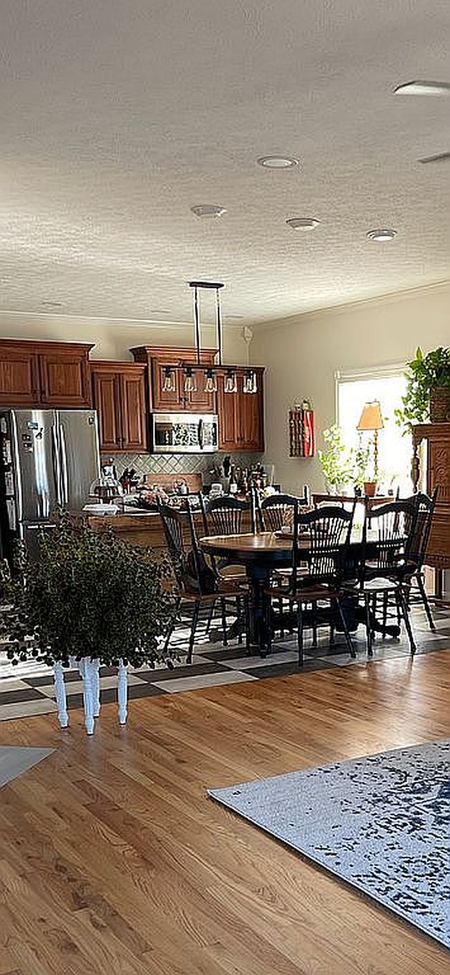 Image of 25842 Jamie Ln