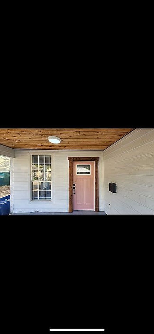 Additional photo 3 of property located at 3917 Atlanta St