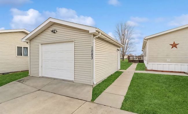 Additional photo 2 of property located at 1083 Joseph Ct