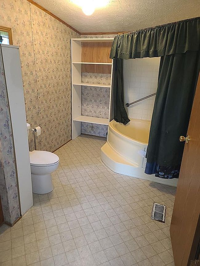Photo of 511 E 1st St Unit 48, Huxley, IA