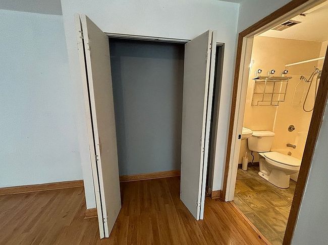 Photo of 12 Saint Thomas Colony Apt 7, Fox Lake, IL