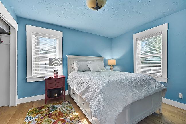 Additional photo 1 of property located at 2409 S Phillippi St