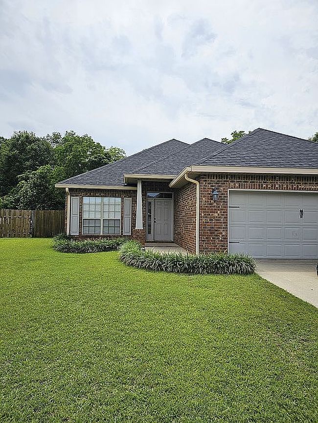 Image of 10244 Fionn Loop