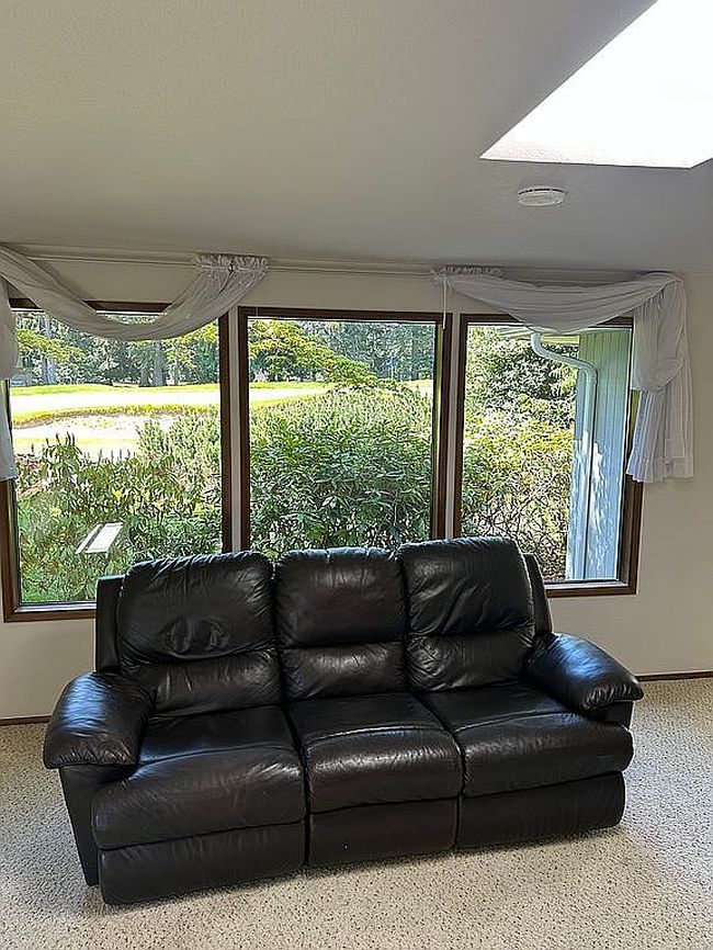 Photo of 145 Fairway Pl, Sequim, WA