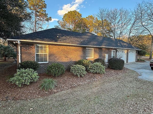 Photo of 1258 Sportsman Dr, Manning, SC