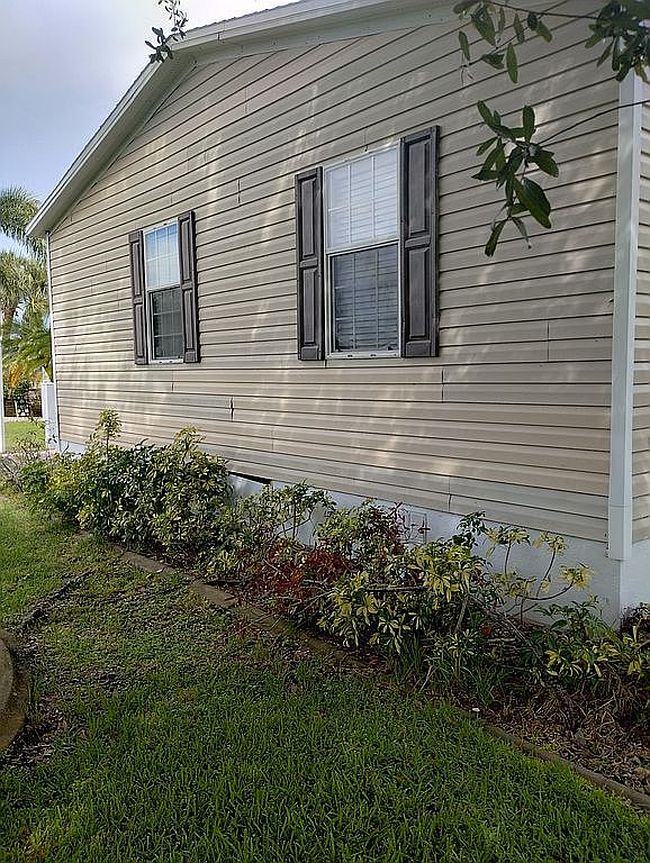 Photo of 206 Beaver Cres, Port Charlotte, FL
