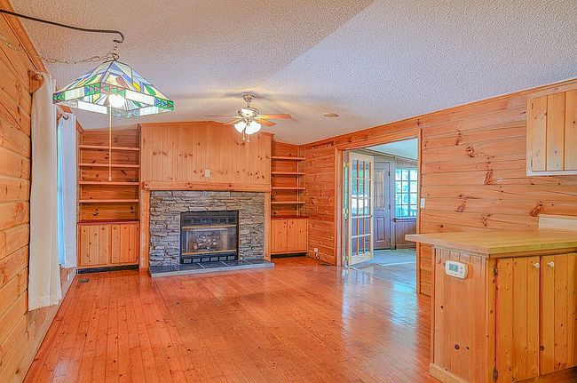Photo of 69 Timmie Ln, Flat Rock, NC
