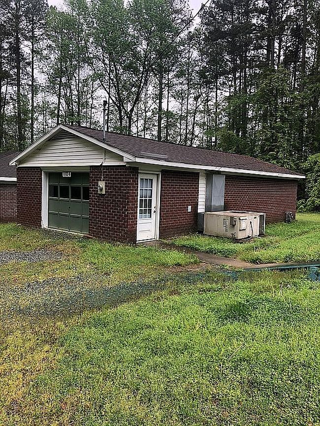 Image of 1110 Hawkins Ave