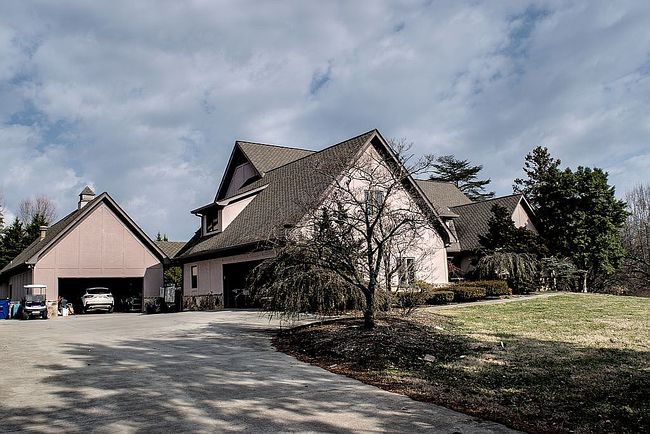 Photo of 10061 Tan Rara Dr, Knoxville, TN