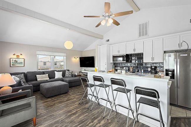 Image of 4219 Liberty Dr