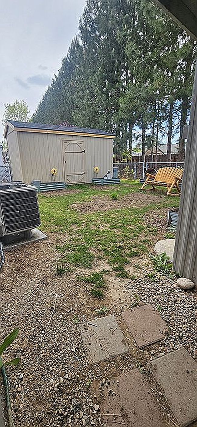 Image of 2501 N Bali Dr