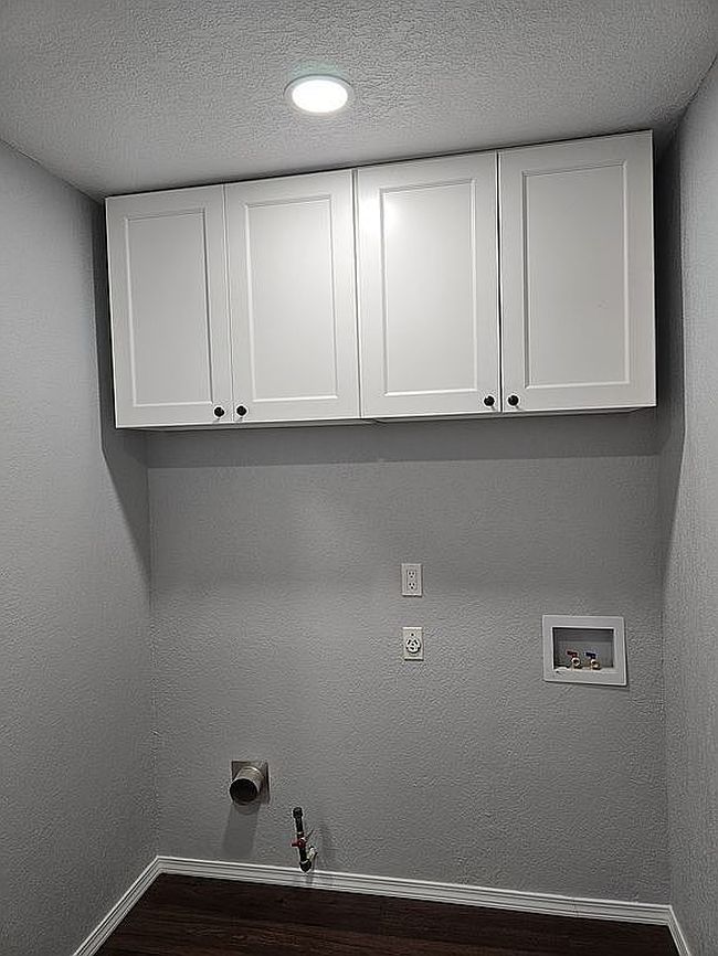 Photo of 6 Liberty Cir
