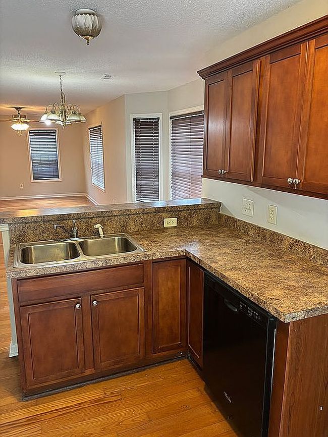 Photo of 2752 Woodcreek Ln, Conway, SC