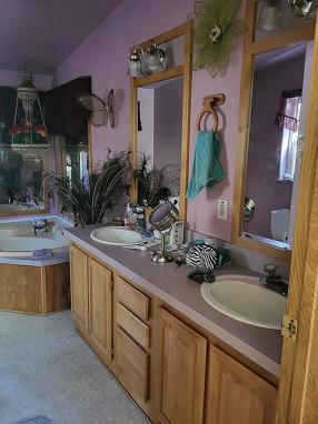 Preview of property located at 12153 S Highway 21