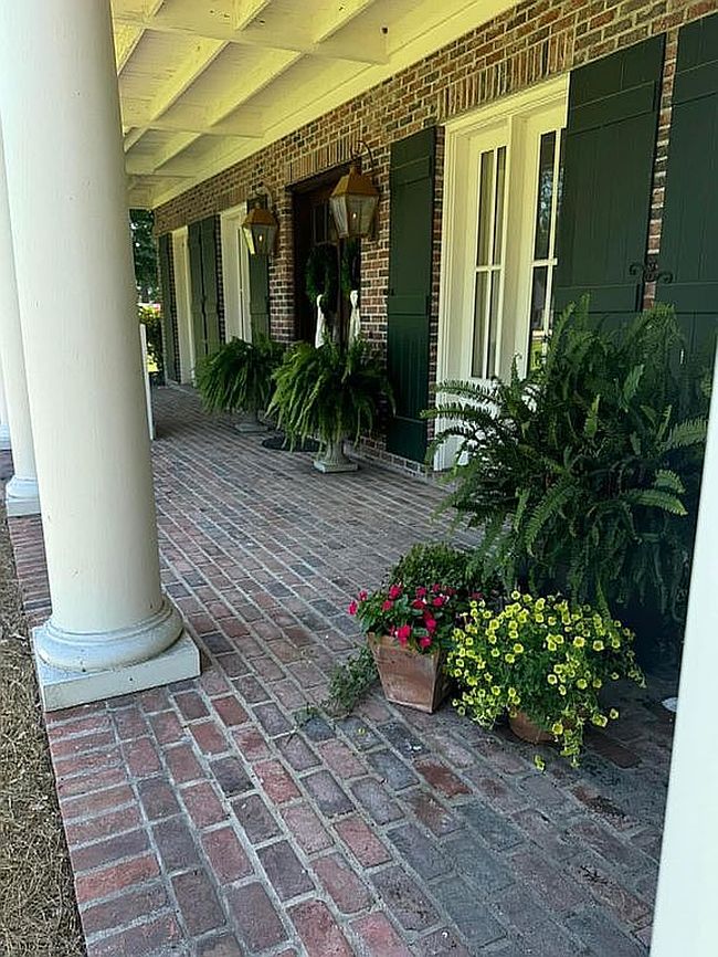 Additional photo 2 of property located at 100 Marianna St