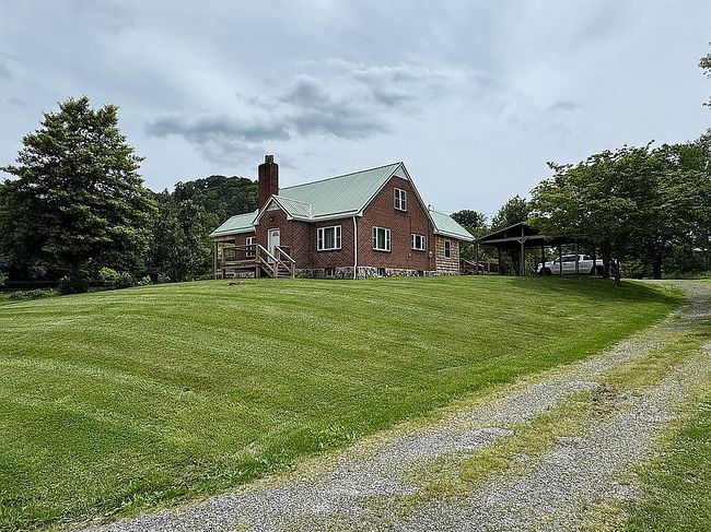 Image of 10114 Hayters Gap Rd