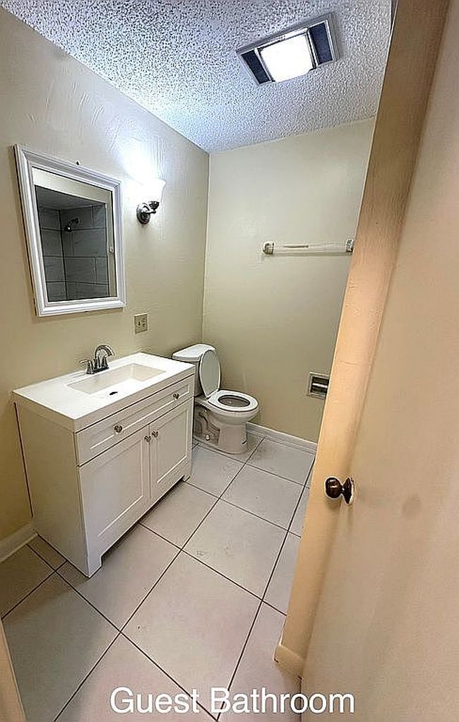 Additional photo 1 of property located at 3122 Se 34th Ave