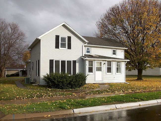 Preview of property located at 12 S Amos St