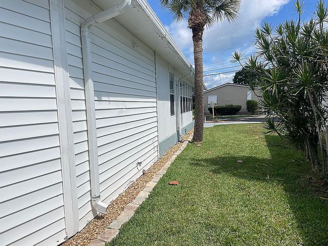 Photo of 2580 Highway A1A #73, Melbourne Beach, FL