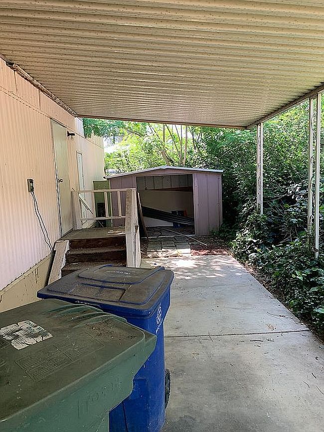 Additional photo 2 of property located at 4495 Neenah Trl