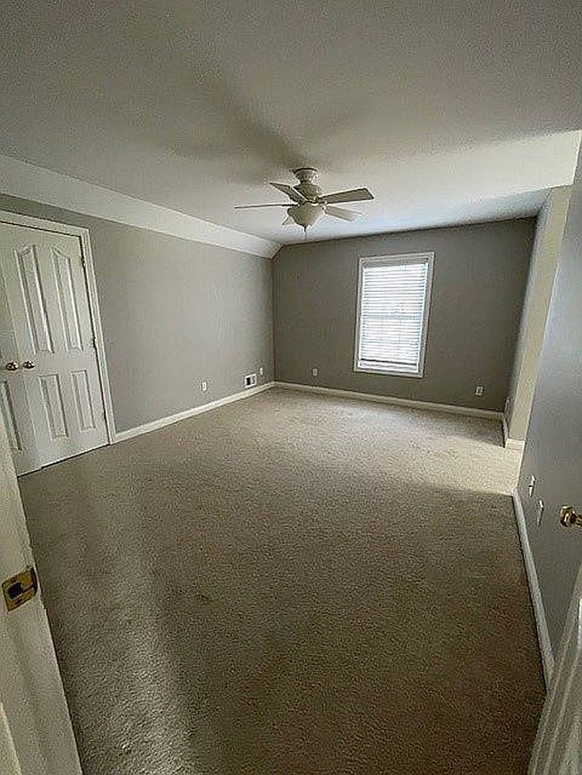 Image of 615 Ashbourne Dr