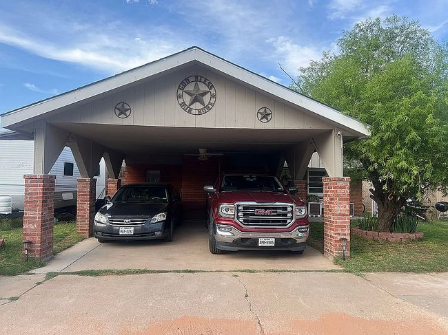 Image of 314 N Soland Ave