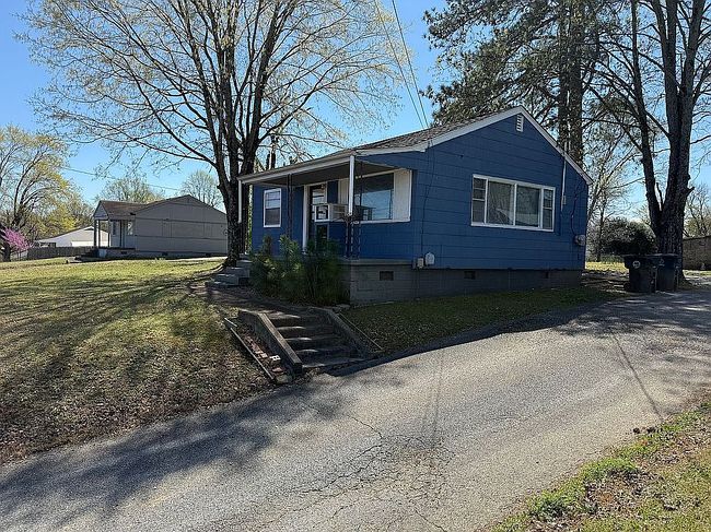 Image of 6606 Shallowford Rd