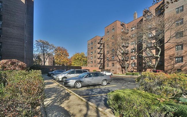 Photo of 13925 31st Rd, Flushing, NY