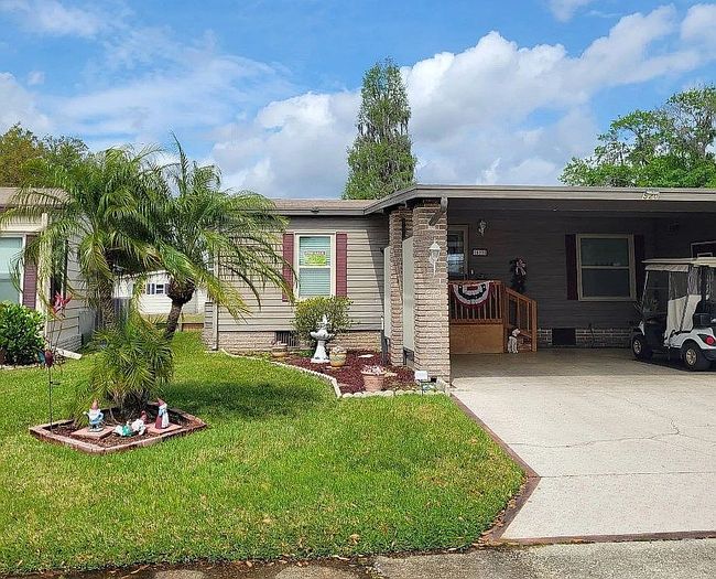 Photo of 520 Lake Cir, Plant City, FL