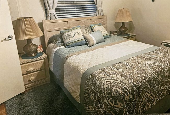 Image of 250 Santa Fe Trl