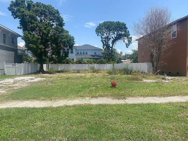 Photo of 4711 W Kensington Ave, Tampa, FL