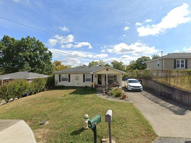 Photo of 5832 Green Dr, Florence, KY