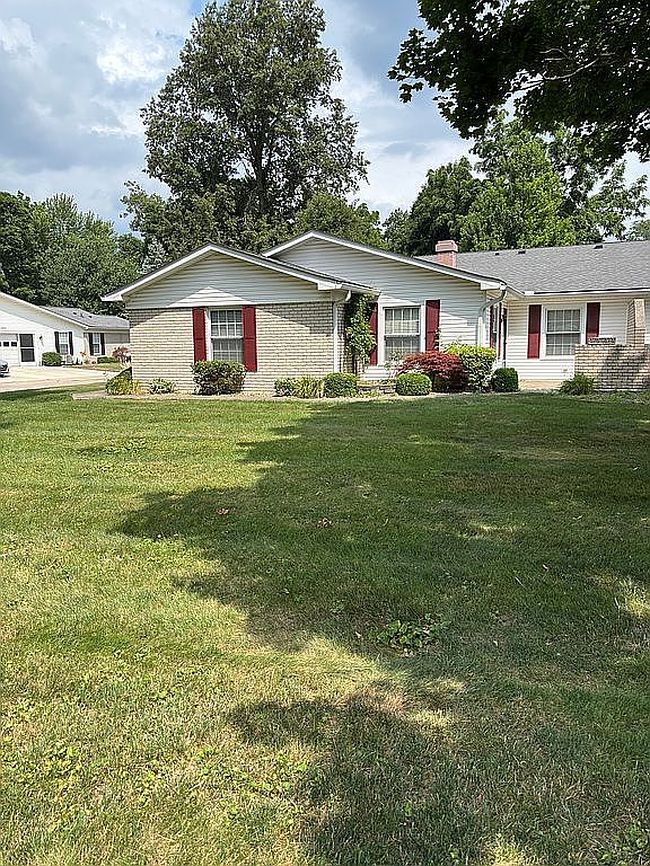 Photo of 4328 Rutgers Dr, Anderson, IN