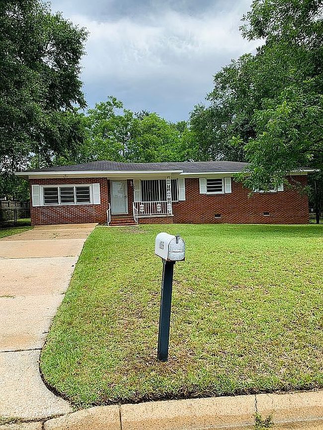 Photo of 1006 Martin St, Dothan, AL