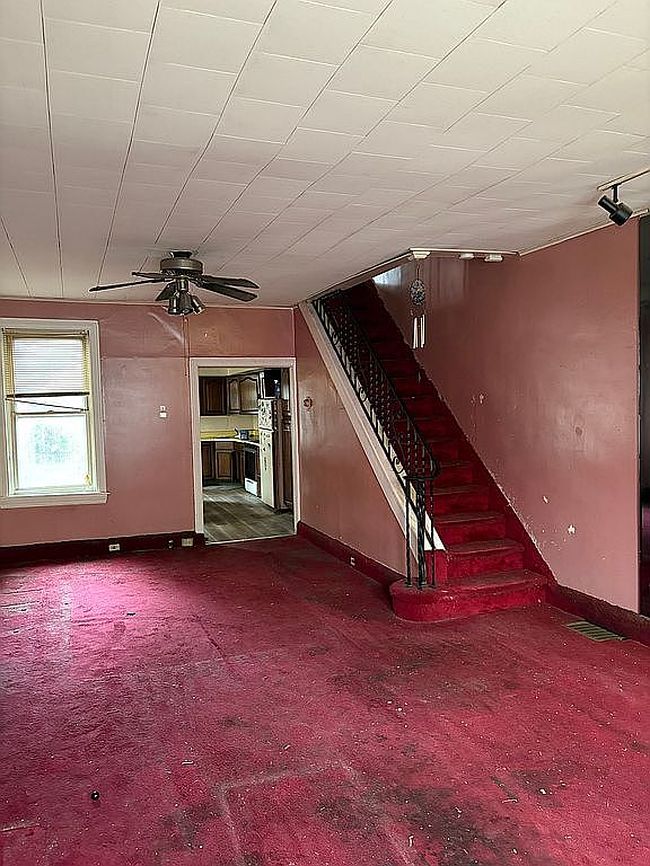 Additional photo 3 of property located at 4705 Knorr St